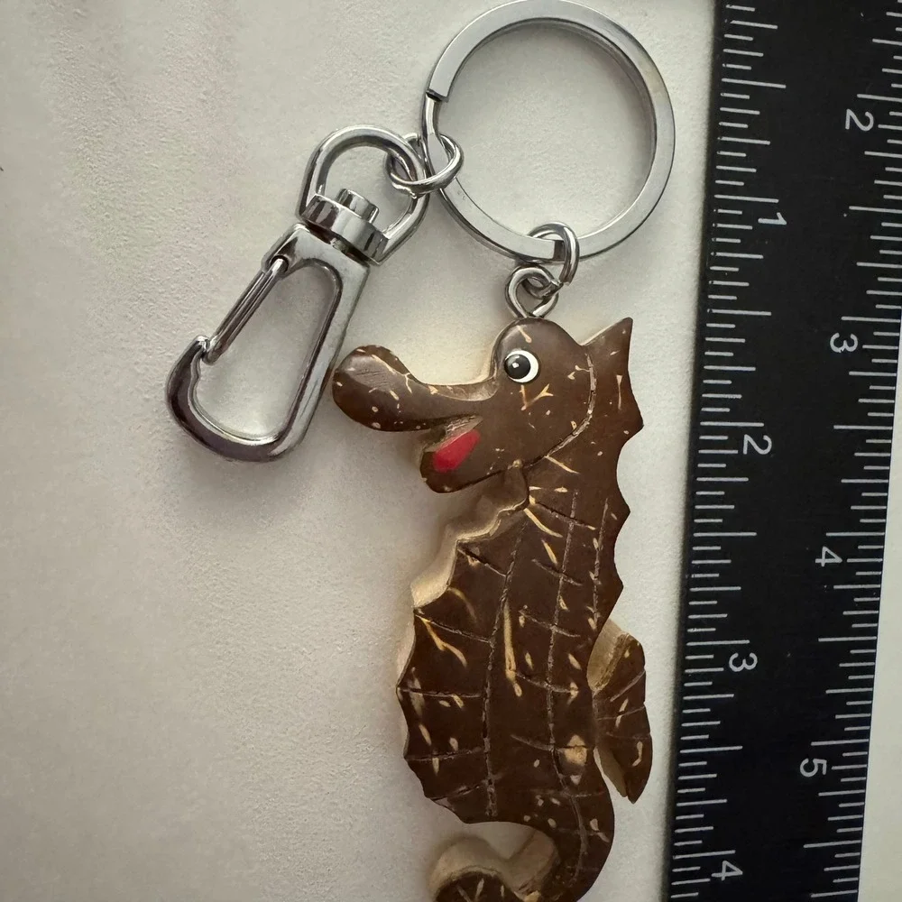 Coconut Wood‎ Seahorse Keychain Clip Purse Charm Nautical Beachy Tropical